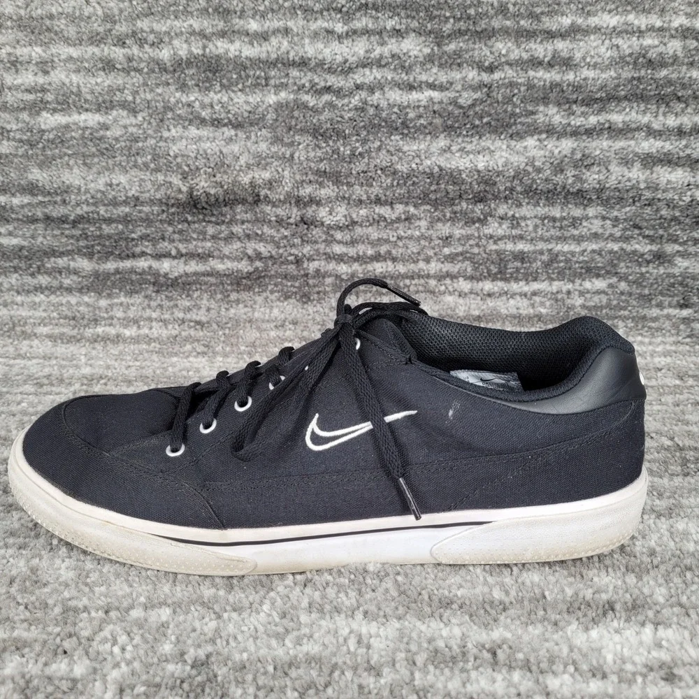 Nike keywords sneakers